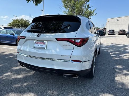 Used 2023 Acura MDX SH-AWD w/ Advance Package image 6