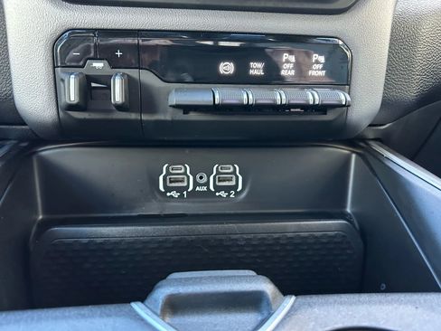 Used 2022 RAM 3500 Big Horn w/ Level C Equiment Group image 29