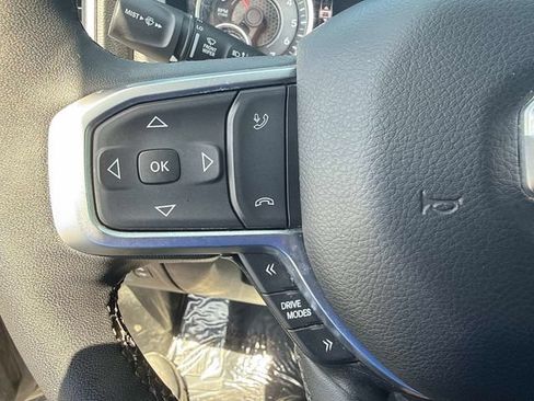 Used 2025 RAM 1500 Big Horn AWD/4WD image 23