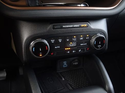 Used 2022 Ford Bronco Sport Outer Banks w/ Tech Package AWD/4WD image 11