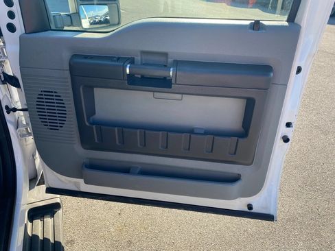 Used 2015 Ford F350 XL w/ Power Equipment Group AWD/4WD image 21