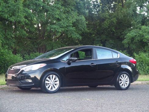 Used 2014 Kia Forte EX FWD image 1