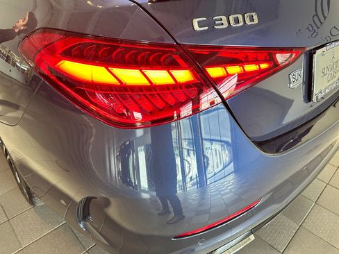 Used 2024 Mercedes-Benz C 300 4MATIC Sedan image 38