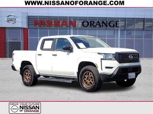 Certified 2023 Nissan Frontier S w/ Technology Package AWD/4WD image 1