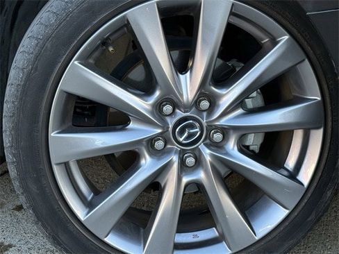 Used 2019 MAZDA MAZDA3 Sedan w/ Premium Package image 9