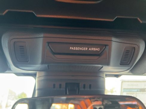 New 2026 Jeep Gladiator Sport image 33