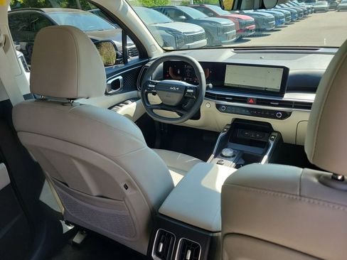 New 2026 Kia Sorento EX w/ EX Premium Package AWD/4WD image 16