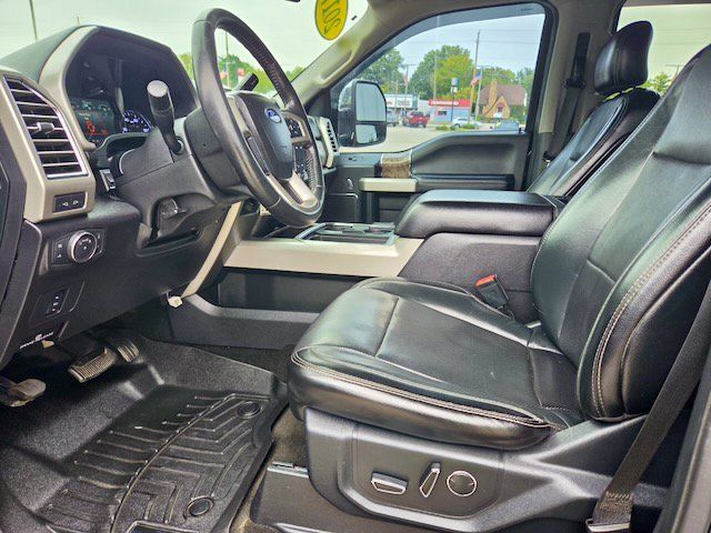 Used 2017 Ford F250 Lariat w/ Chrome Package AWD/4WD image 13