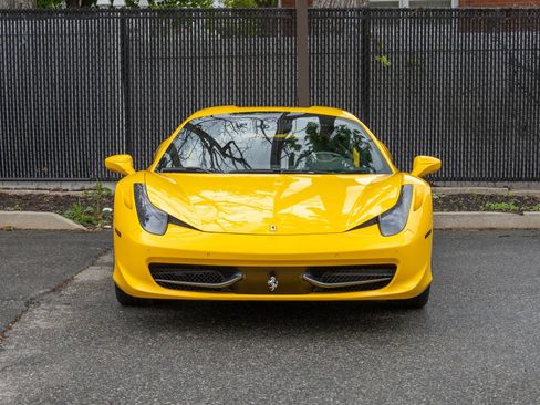 Used 2013 Ferrari 458 Spider RWD image 18