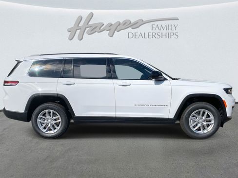 New 2025 Jeep Grand Cherokee L Laredo w/ Luxury Tech Group I RWD image 3