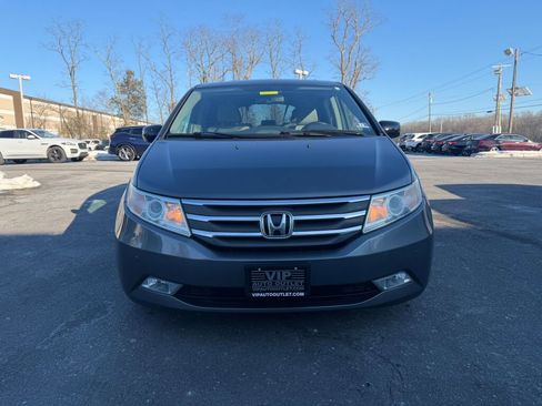 Used 2013 Honda Odyssey Touring Elite image 2