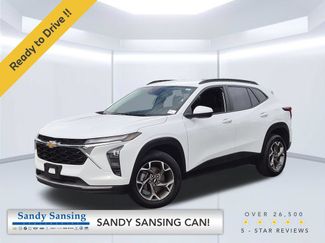 Used 2025 Chevrolet Trax LT w/ LT Convenience Package FWD video 1