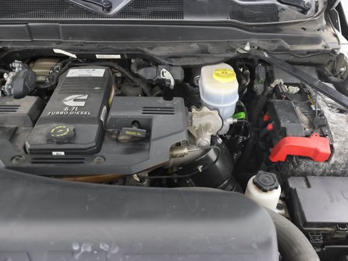 Used 2020 RAM 2500 Big Horn w/ Level 2 Equipment Group AWD/4WD image 18