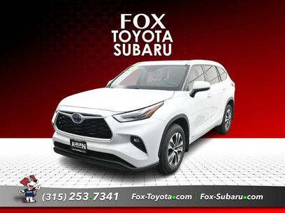 Used 2022 Toyota Highlander XLE