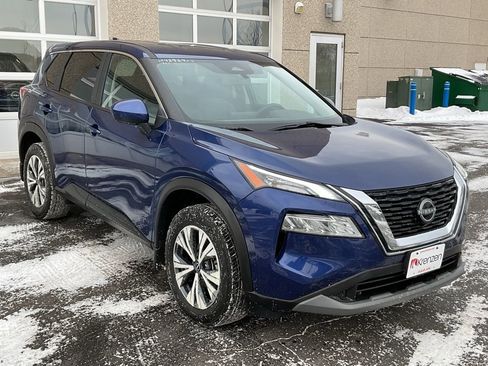 Used 2023 Nissan Rogue SV AWD/4WD image 3