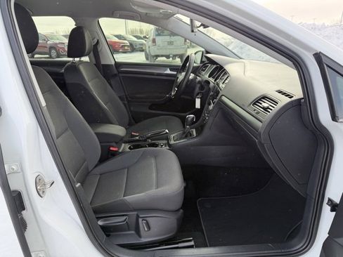 Used 2019 Volkswagen Golf S w/ Driver Assistance Package image 19