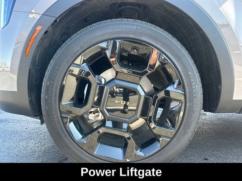 Used 2025 Kia Sorento SX Prestige image 10