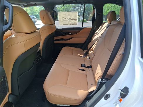 New 2026 Lexus LX 700h Luxury AWD/4WD image 6