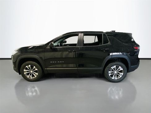 Used 2026 Chevrolet Equinox LT image 4