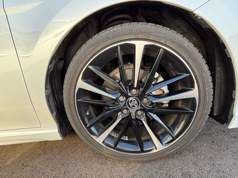Used 2020 Toyota Camry XSE w/ Navigation Package FWD image 6