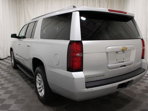 Used 2018 Chevrolet Suburban LT AWD/4WD image 32