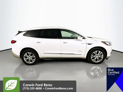 Used 2018 Buick Enclave Avenir w/ Avenir Technology Package AWD/4WD image 11