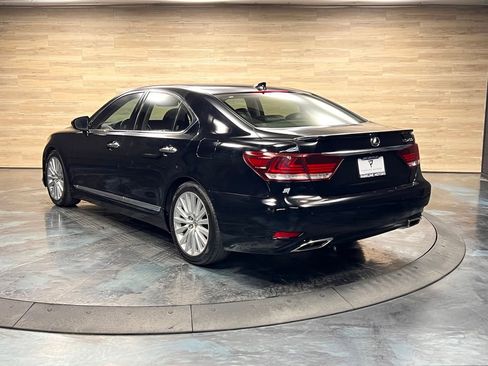Used 2017 Lexus LS 460 w/ Comfort Package RWD image 27