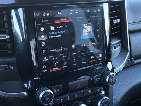 Used 2022 RAM 1500 Laramie w/ Sport Appearance Package image 19