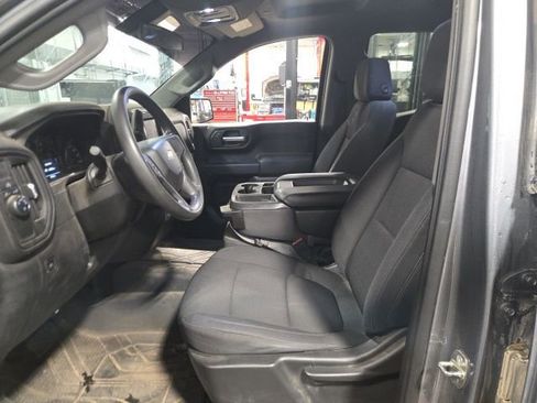 Used 2020 Chevrolet Silverado 1500 Custom w/ Custom Value Package image 14