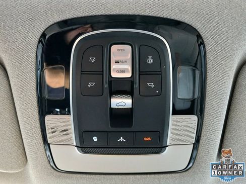 Used 2021 Hyundai Palisade Limited image 41