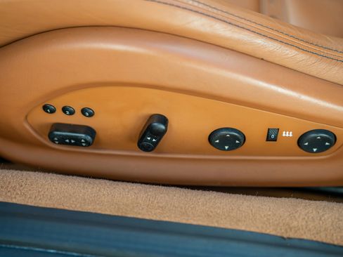 Used 2013 Ferrari California image 16