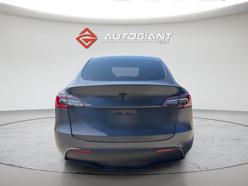 Used 2021 Tesla Model Y Long Range AWD/4WD image 4