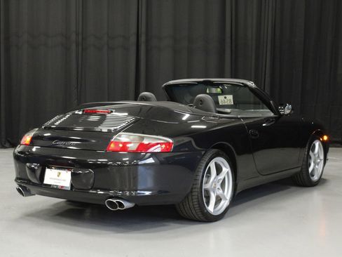 Used 2003 Porsche 911 Carrera RWD image 19
