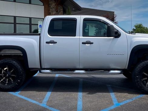 Used 2013 Chevrolet Silverado 1500 LT w/ All-Star Edition AWD/4WD image 10
