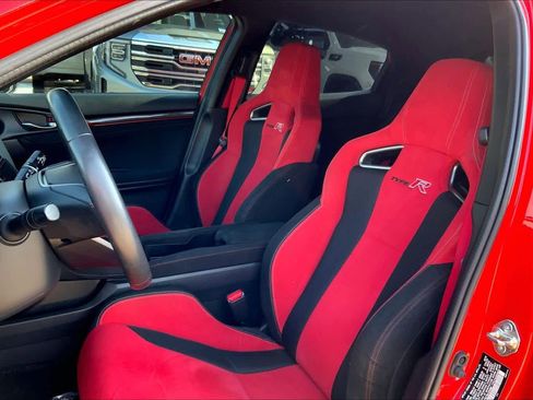 Used 2019 Honda Civic Type R image 8