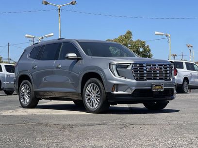 New 2026 GMC Acadia Denali w/ Super Cruise Package
