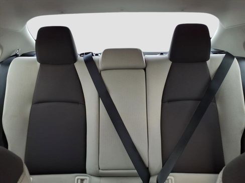 Used 2024 Toyota Corolla LE image 38