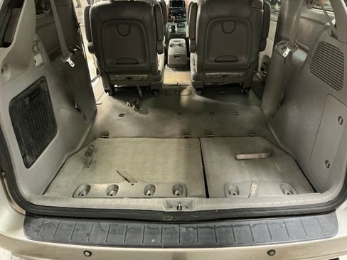 Used 2004 Toyota Sienna XLE Limited image 30