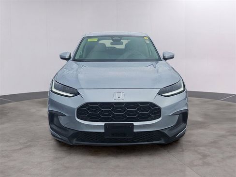 Certified 2026 Honda HR-V LX image 2