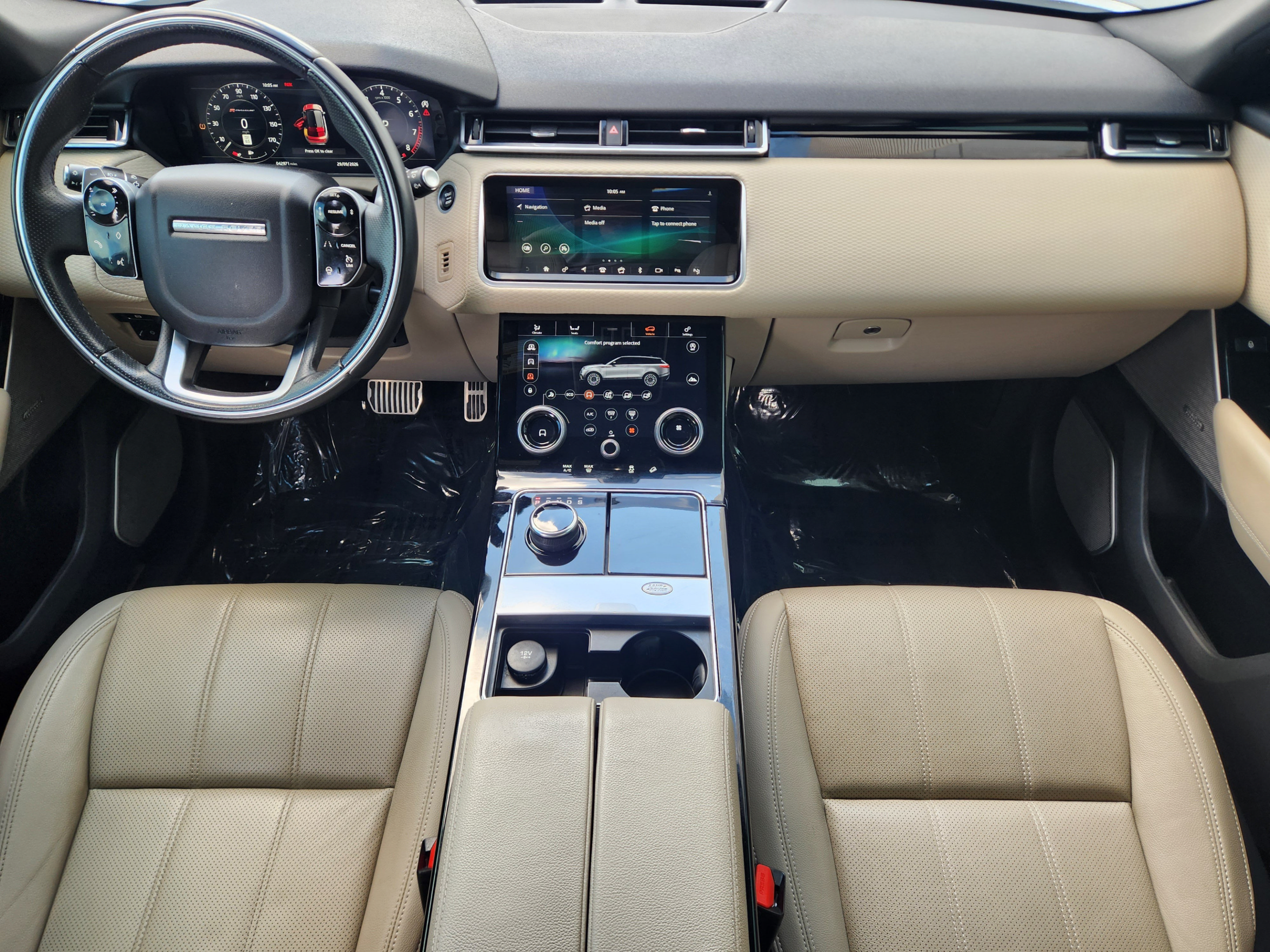 Used 2019 Land Rover Range Rover Velar R-Dynamic SE AWD/4WD image 22