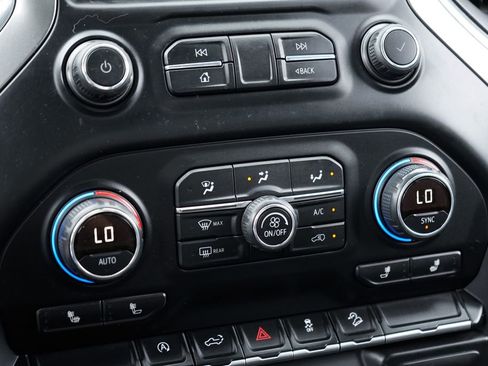 Used 2019 Chevrolet Silverado 1500 RST w/ All-Star Edition AWD/4WD image 29