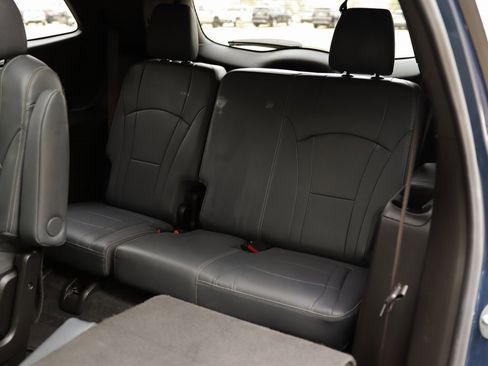 Used 2022 Buick Enclave Essence w/ Experience Buick Package image 29