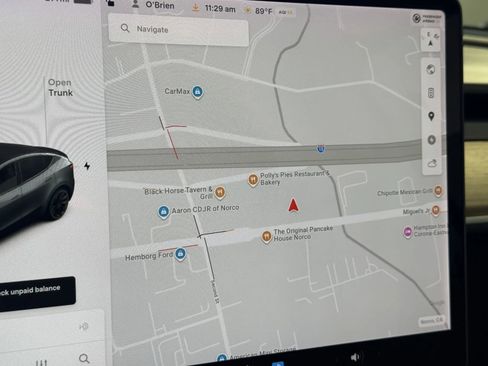 Used 2022 Tesla Model Y Long Range image 14