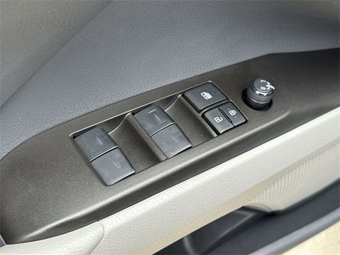 Used 2023 Toyota Camry LE image 15