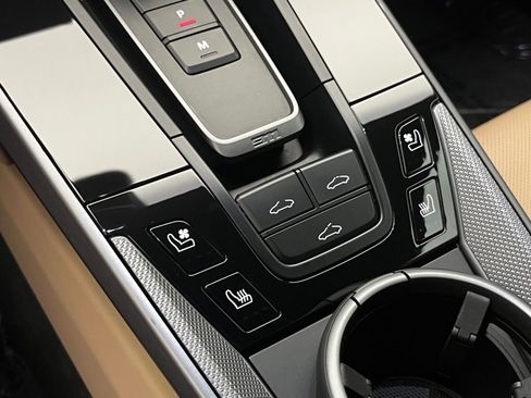 Used 2024 Porsche 911 Carrera S image 17