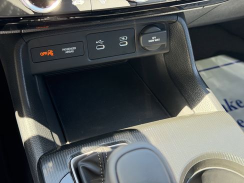 Used 2025 Honda Civic Sport image 23