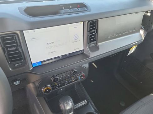 New 2026 Ford Bronco 2-Door AWD/4WD image 22