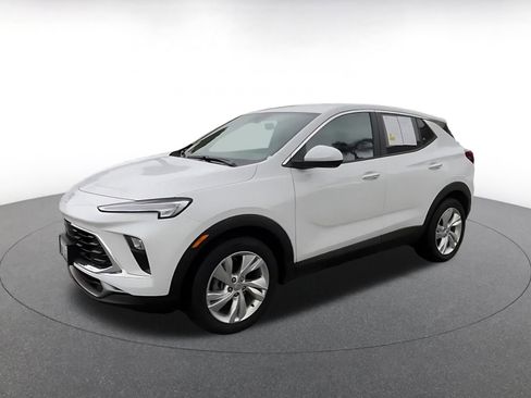 Used 2025 Buick Encore GX Preferred image 8