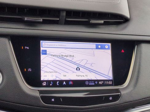 Certified 2025 Cadillac XT5 Premium Luxury image 14