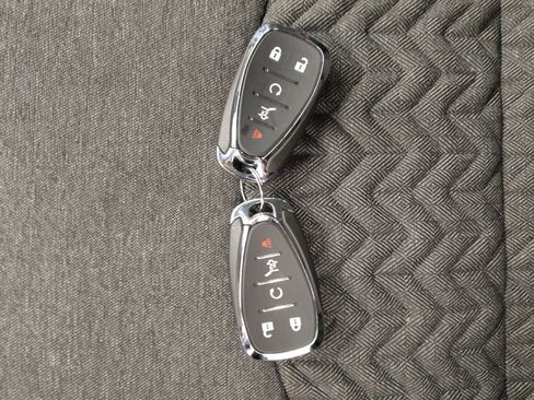 Used 2024 Chevrolet Equinox LT w/ LPO, Floor Liner Package image 32